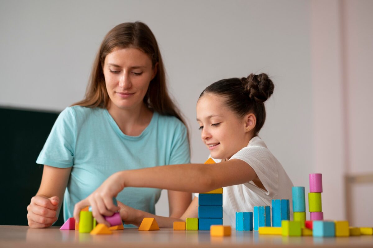 5eb4af96-2c0a-481f-89f1-26570edcdcf0 Bloom Healthcare Occupational Therapist helping Children and Adults